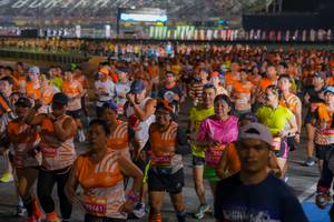 BIB: 29659, 29461, 28233, 297
                            <button type="button" onclick="openModal(22826035)" class="btn btn-primary btn-sm float-right btn-popup" data-toggle="modal" data-target=".modal-high-quality">
                        <i class="fas fa-shopping-cart"></i> Add to Cart
                    </button>
                                            <button type="button" onclick="isThisMe(22826035, true)" class="btn btn-success btn-sm float-right btn-popup btn-isme hidden" data-toggle="tooltip" data-placement="bottom" title="นี่คือรูปของคุณใช่ไหม คลิกที่นี่เพื่อเอาเข้าอัลบั้ม">
                        <i class="fas fa-plus"></i> Add to album
                    </button>
                    <button type="button" onclick="isThisMe(22826035, false)" class="btn btn-warning btn-sm float-right btn-popup btn-isnotme hidden">
                        <i class="fas fa-ban"></i> Remove from album
                    </button>